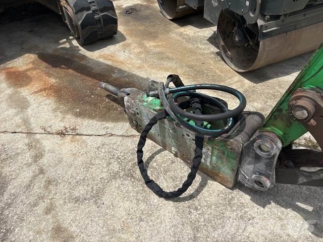 FRD FX35A Čekići