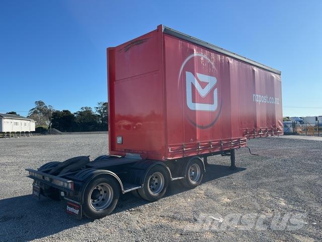 Fruehauf  Tovarne prikolice sa ciradom