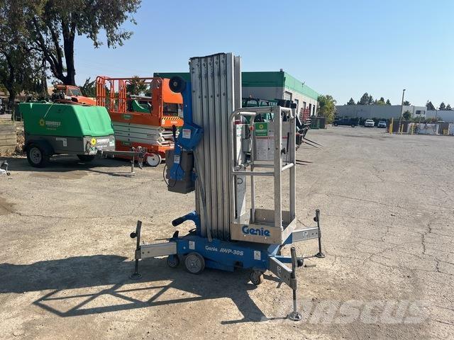 Genie AWP-30S Jarbolne penjajuće platforme