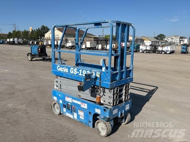 Genie GS-1930 Makazaste platforme