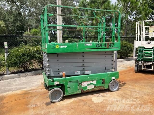 Genie GS-4047 Makazaste platforme