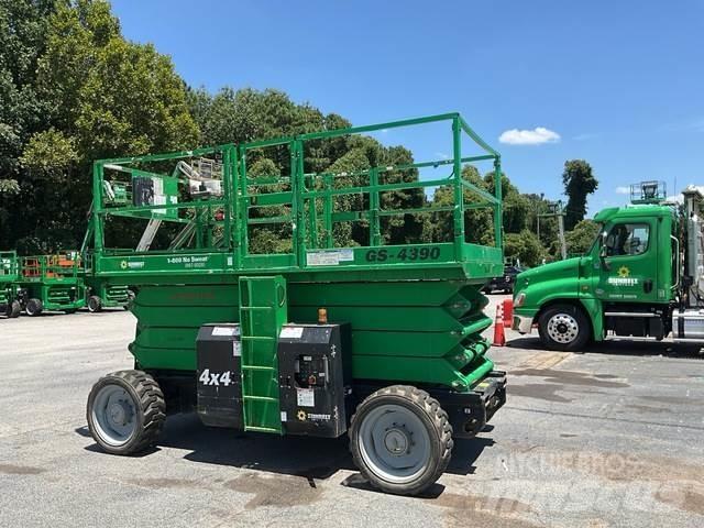 Genie GS-4390 Makazaste platforme