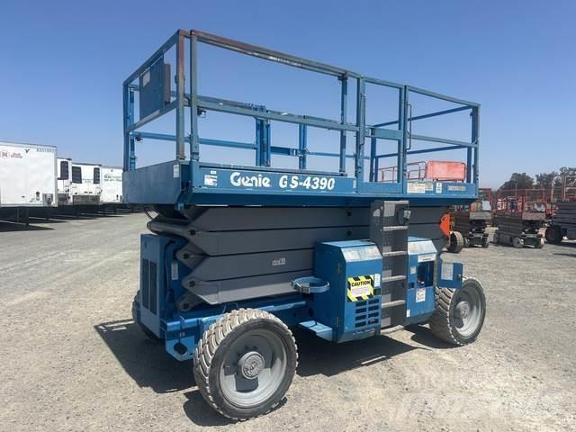 Genie GS-4390 Makazaste platforme