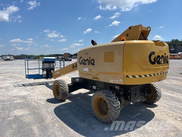 Genie S-40XC Teleskopske podizne platforme