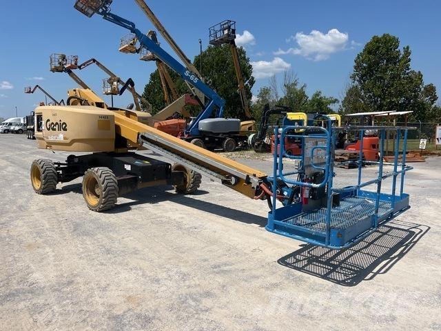 Genie S-40XC Teleskopske podizne platforme