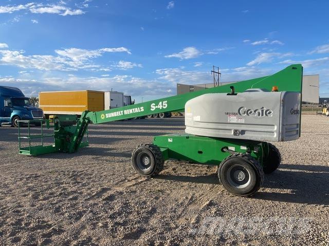 Genie S-45 Teleskopske podizne platforme