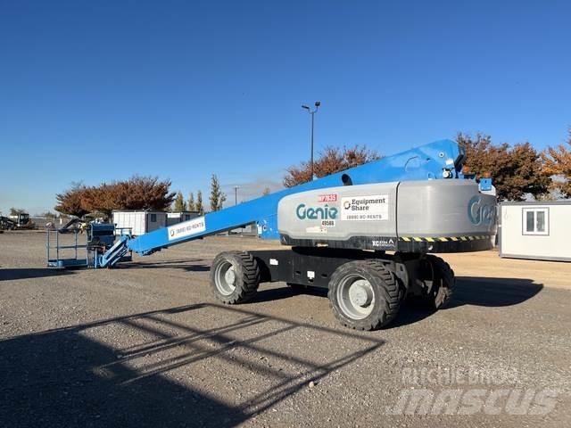 Genie S-85 XC Teleskopski viljuškari