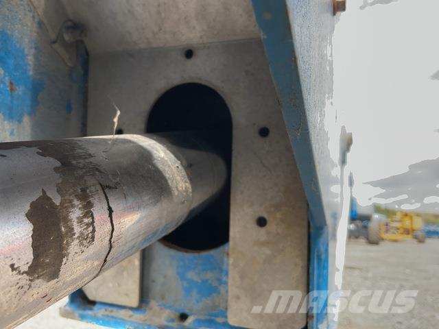 Genie S85 XC Teleskopske podizne platforme