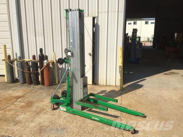 Genie SLC-24 Utovorne dizalice, vitla i liftovi za materijal