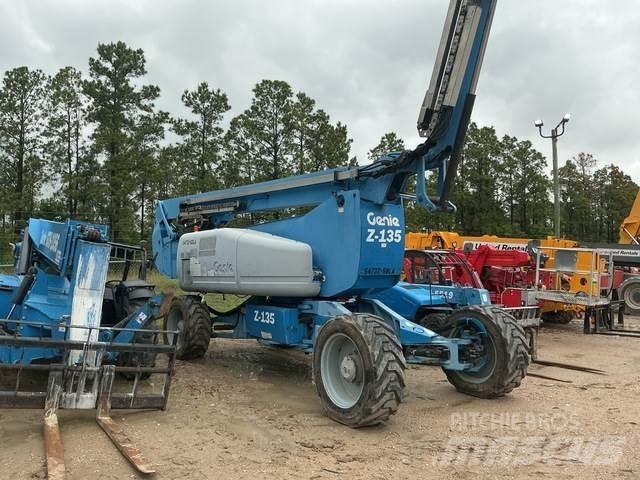 Genie Z-135/70 Zglobne podizne platforme