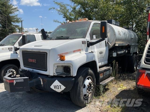 GMC 7500 Kamioni mešalice za beton