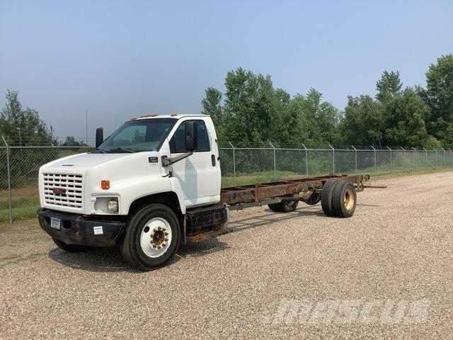 GMC C7500 Kabine i unutrašnjost