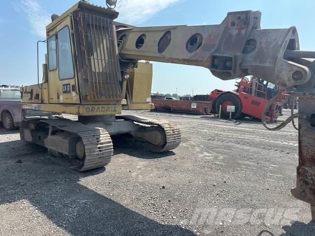Gradall XL5210 Bageri guseničari