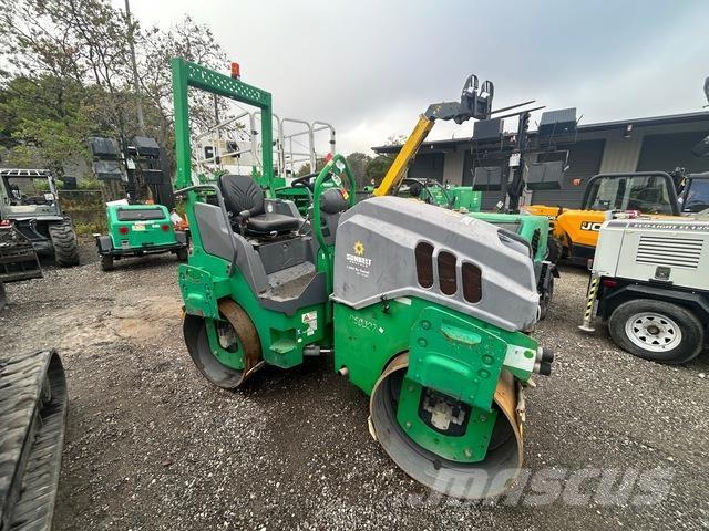 Hamm HD12VV Valjci sa duplim bubnjem