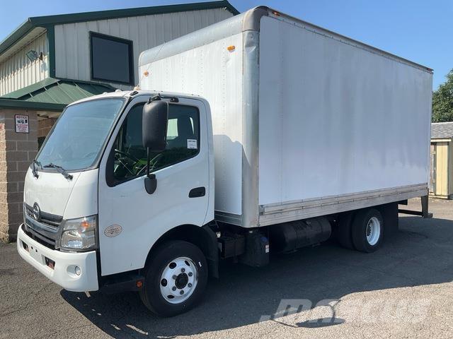 Hino 155 Sanduk kamioni
