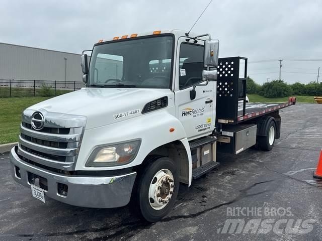 Hino 258ALP Šleperi za vozila