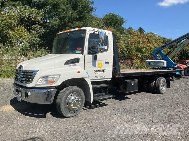 Hino 268 Šleperi za vozila