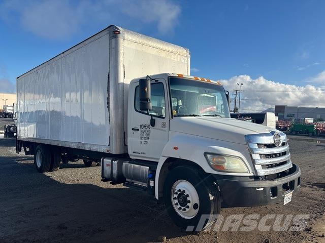 Hino 268 Sanduk kamioni