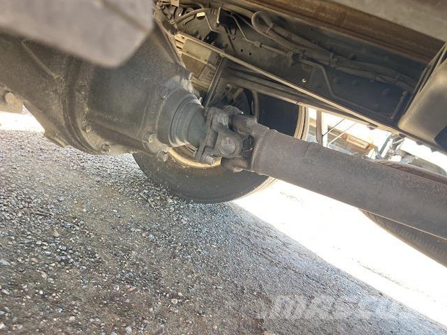 Hino 300 616 Kamioni hladnjače