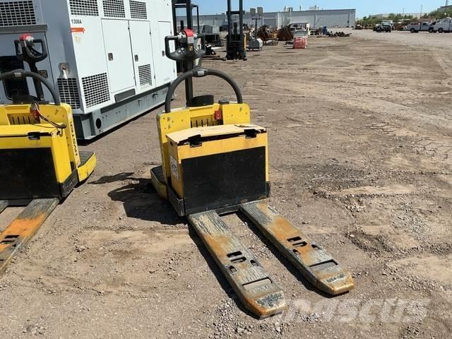 Hyster B60ZAC Ručni paletar