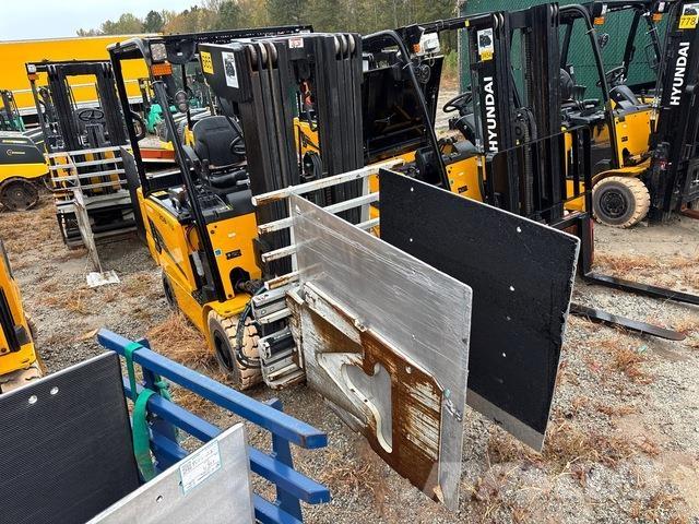 Hyundai 25B-9U Električni viljuškari