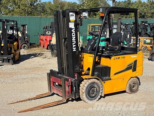 Hyundai 25B-9U Električni viljuškari