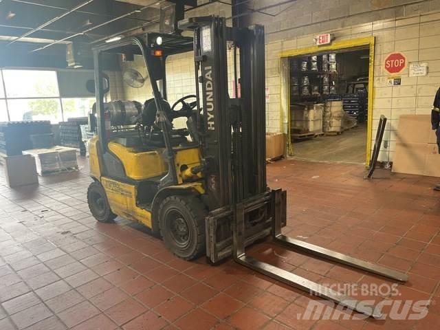 Hyundai 25L-7A Ostalo za građevinarstvo