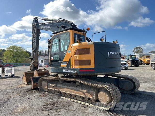 Hyundai HX235L Bageri guseničari