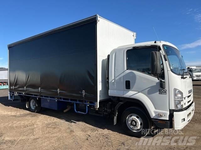 Isuzu FRR 600 Kamioni sa ciradom