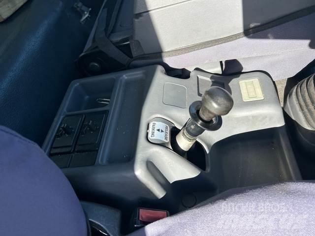 Isuzu FRR 600 Kamioni sa ciradom