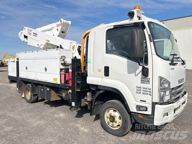Isuzu FRR600 Auto korpe