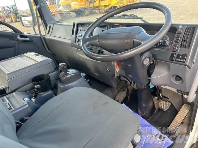 Isuzu FRR600 Auto korpe