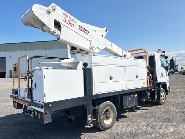 Isuzu FRR600 Auto korpe