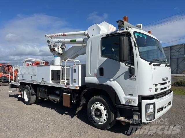 Isuzu FTR900 Auto korpe