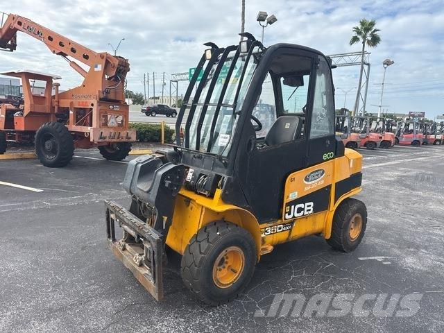 JCB 35D 4X4 T4 Teleskopski viljuškari