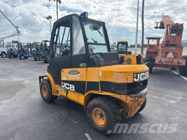 JCB 35D 4X4 T4 Teleskopski viljuškari