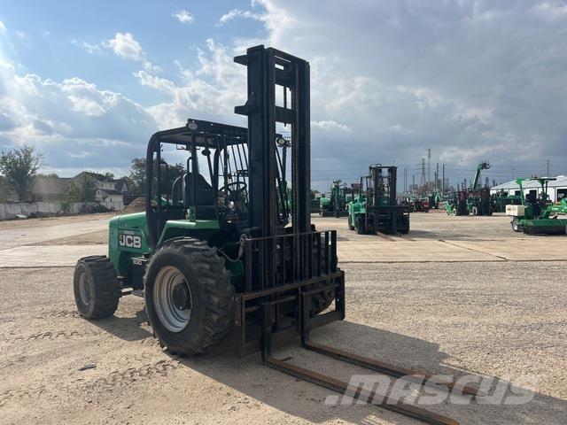 JCB 930 Vanterenski viljuškar