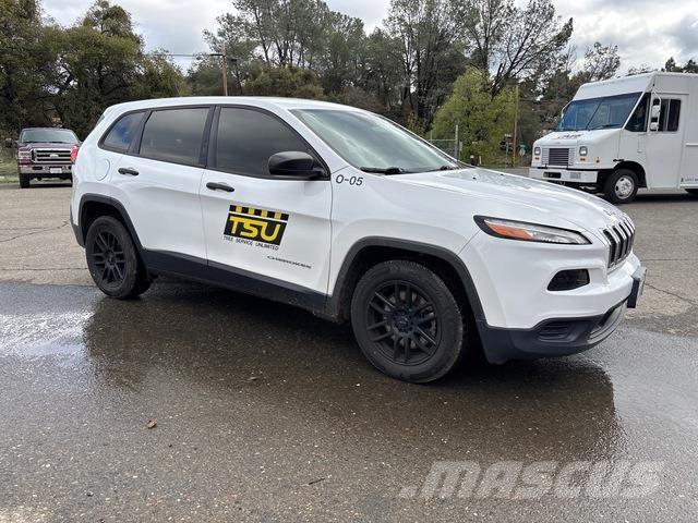 Jeep Cherokee Automobili