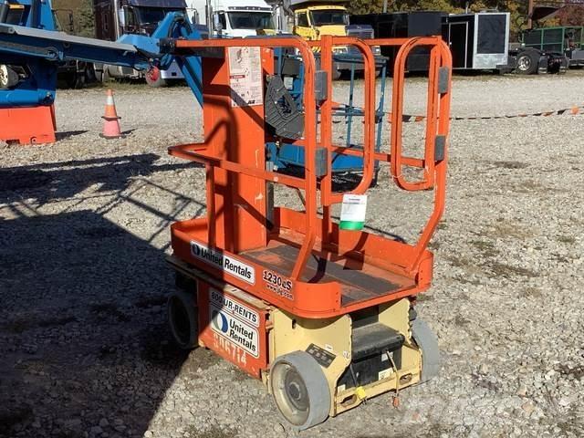 JLG 1230ES Jarbolne penjajuće platforme