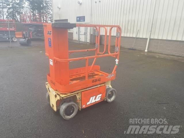 JLG 1230ES Jarbolne penjajuće platforme