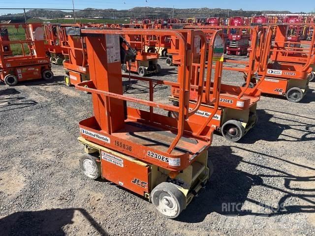 JLG 1230ES Jarbolne penjajuće platforme