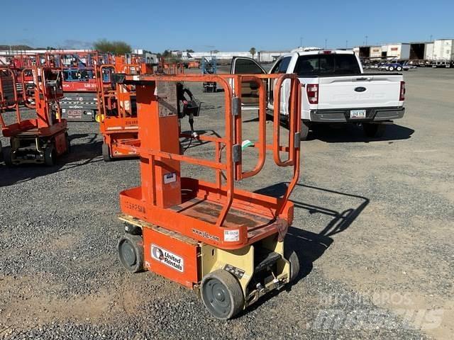 JLG 1230ES Jarbolne penjajuće platforme