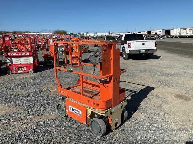 JLG 1230ES Jarbolne penjajuće platforme