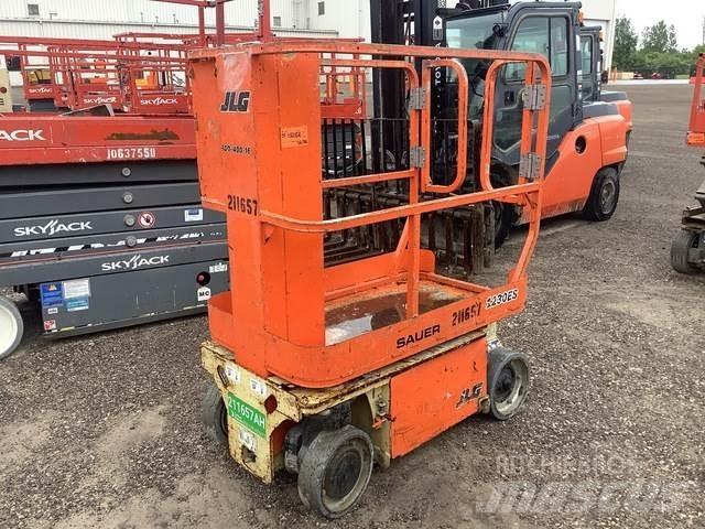 JLG 1230ES Jarbolne penjajuće platforme