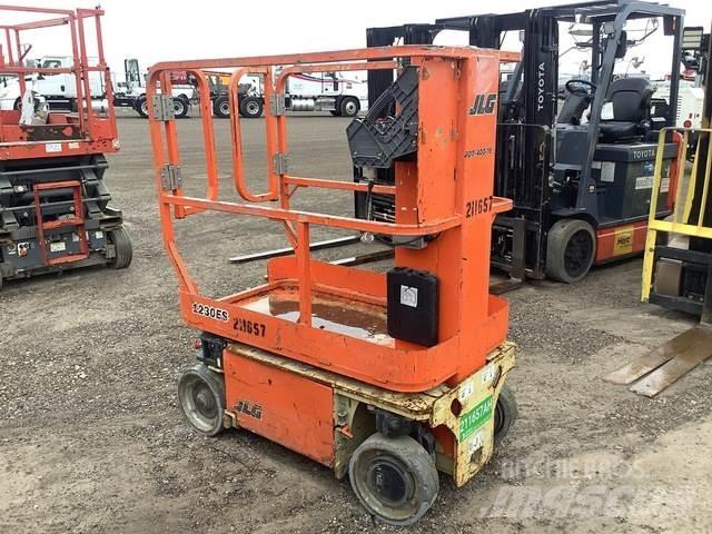 JLG 1230ES Jarbolne penjajuće platforme