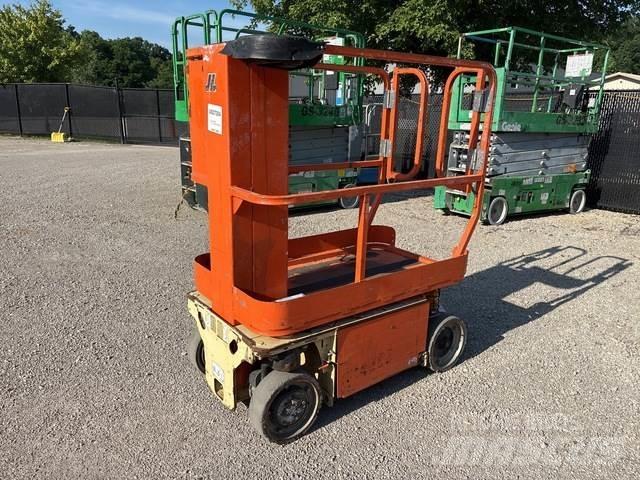 JLG 1230ES Jarbolne penjajuće platforme