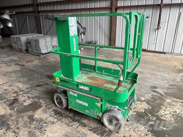 JLG 1230ES Jarbolne penjajuće platforme