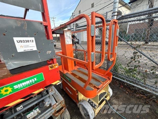 JLG 1230ES Jarbolne penjajuće platforme