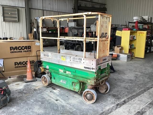 JLG 1930 ES Makazaste platforme