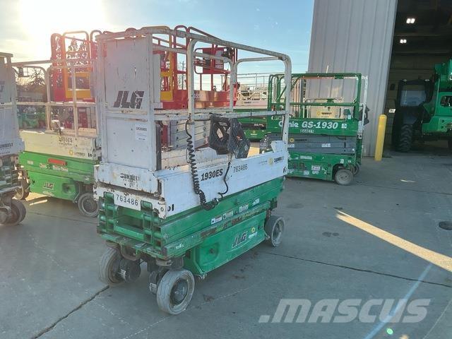 JLG 1930 ES Makazaste platforme